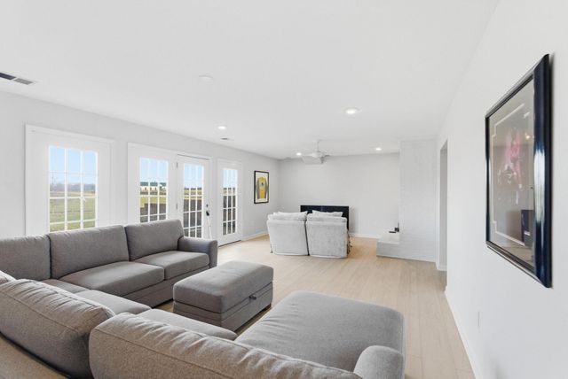 5770 Stewart Road, Lexington, KY 40516