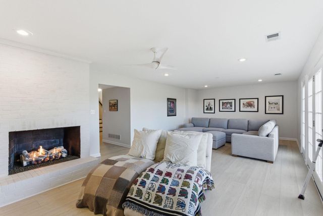 5770 Stewart Road, Lexington, KY 40516