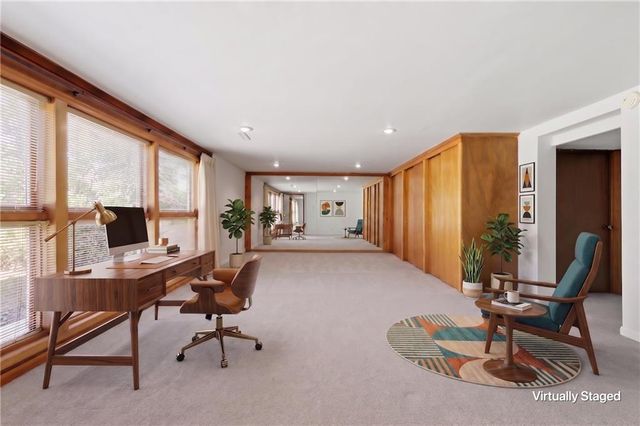 2400 Orchard Lane, Lawrence, KS 66049