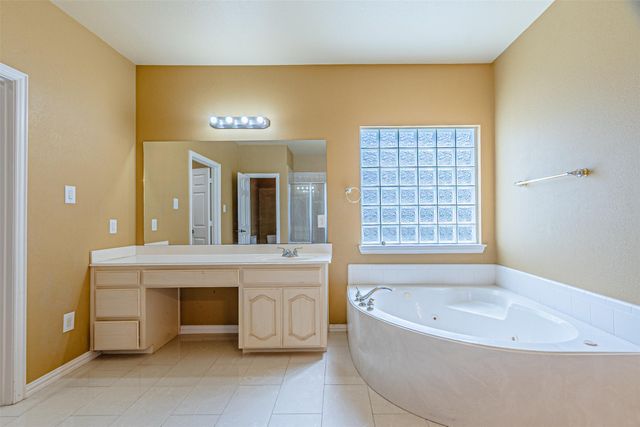 1913 Blue Ridge Drive, Flower Mound, TX 75028