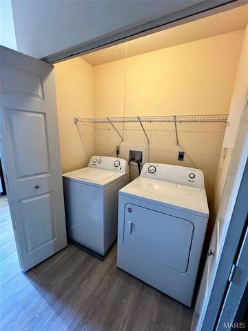 2307 S 10th Street, St Louis, MO 63104