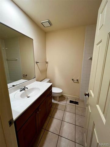 2307 S 10th Street, St Louis, MO 63104