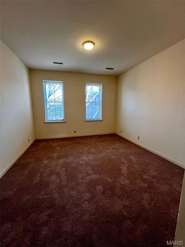 2307 S 10th Street, St Louis, MO 63104