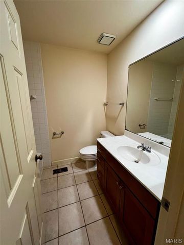 2307 S 10th Street, St Louis, MO 63104