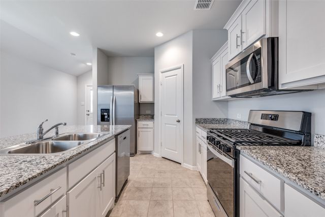 162 Greengate Drive, Boyd, TX 76023