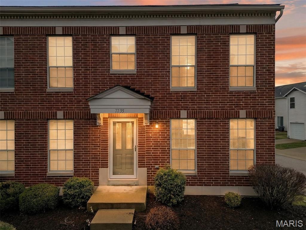 7735 Boardwalk Tower Circle, O'fallon, MO 63368