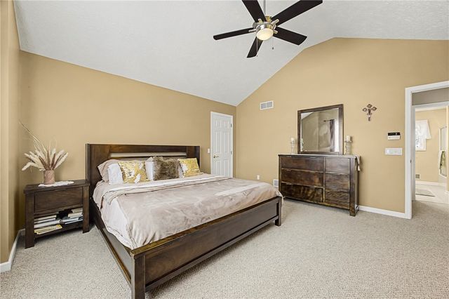 310 Willow Creek Lane, Irondequoit, NY 14622