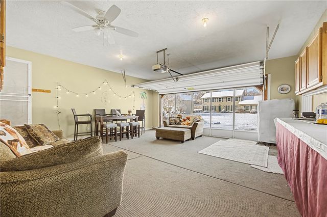 310 Willow Creek Lane, Irondequoit, NY 14622