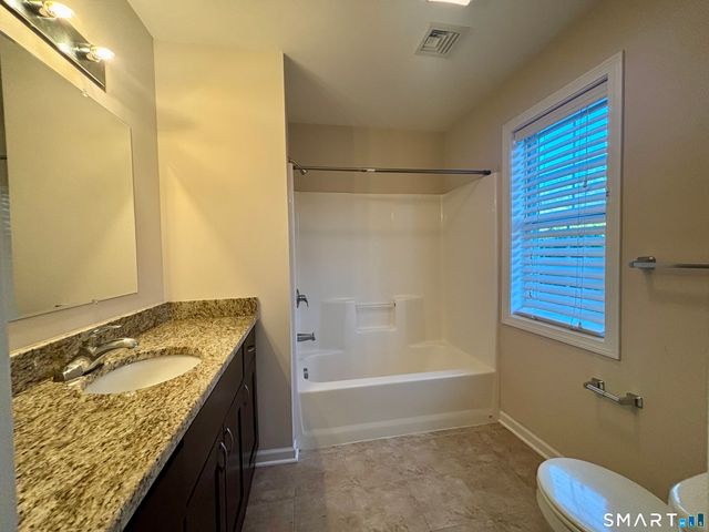 130 Meridian Street 309, Groton, CT 06340