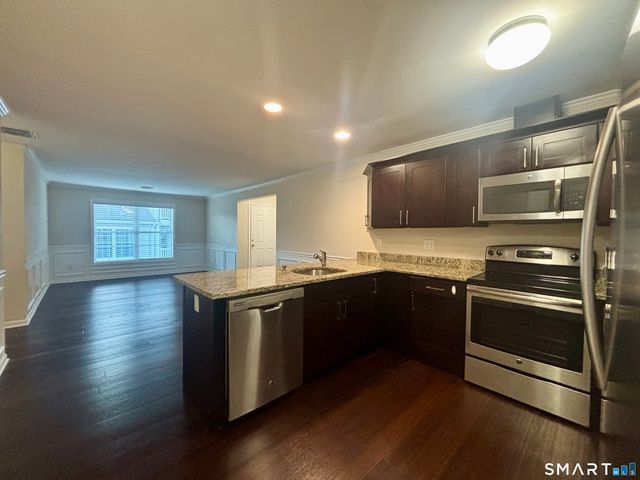 130 Meridian Street 309, Groton, CT 06340