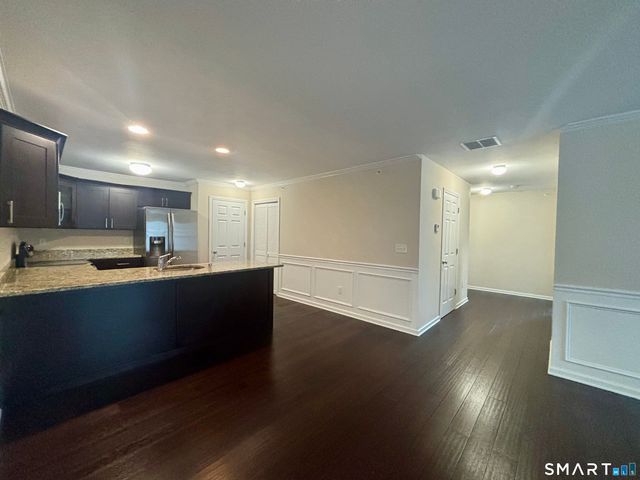 130 Meridian Street 309, Groton, CT 06340