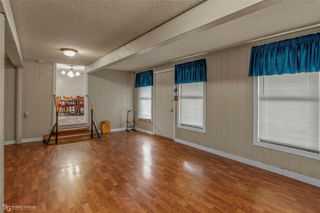 9654 Darrell Avenue, Shreveport, LA 71106