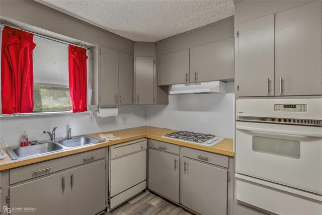 9654 Darrell Avenue, Shreveport, LA 71106