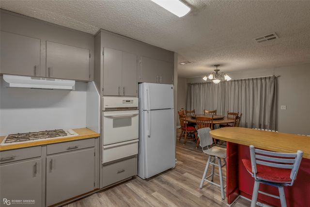 9654 Darrell Avenue, Shreveport, LA 71106