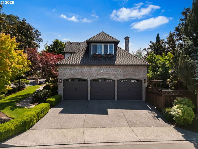 5676 SOUTHWOOD Dr, Lake Oswego, OR 97035