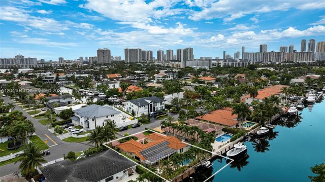 3220 NE 164th St, North Miami Beach, FL 33160