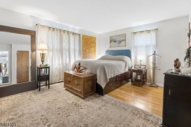 202 E 11Th St, Clifton City, NJ 07011