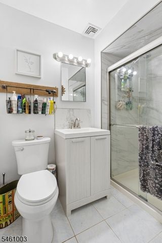 202 E 11Th St, Clifton City, NJ 07011