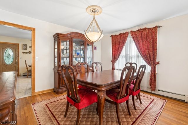 202 E 11Th St, Clifton City, NJ 07011