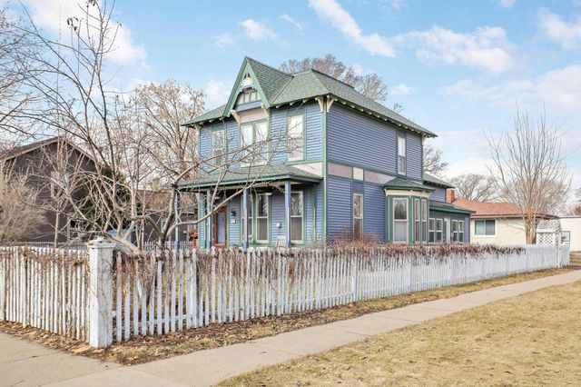 421 Oak Street, Farmington, MN 55024