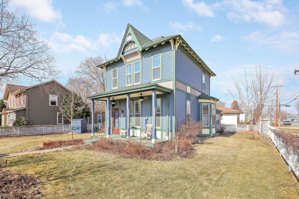 421 Oak Street, Farmington, MN 55024