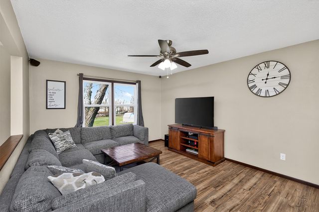 213 SE 7th Street, Panora, IA 50216