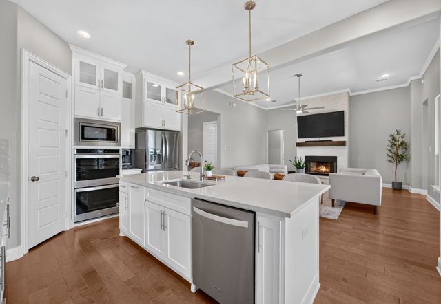 610 Cimarron Meadows Drive, Waxahachie, TX 75167