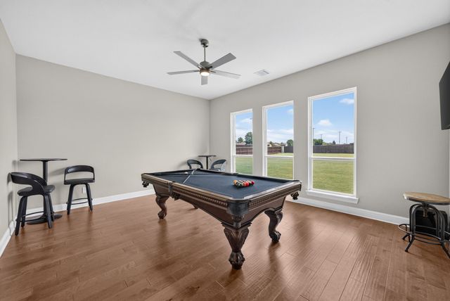 610 Cimarron Meadows Drive, Waxahachie, TX 75167