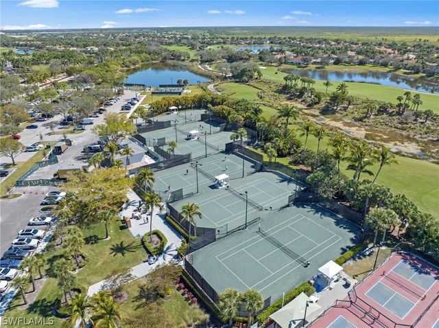 9097 Cherry Oaks TRL 9, Naples, FL 34114