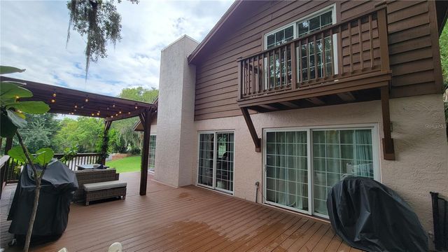 725 LAKE AVENUE, Altamonte Springs, FL 32701