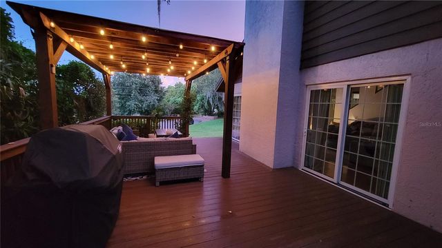 725 LAKE AVENUE, Altamonte Springs, FL 32701