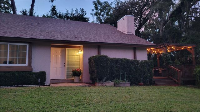 725 LAKE AVENUE, Altamonte Springs, FL 32701