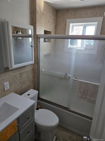 253 Peterson Street, Brentwood, NY 11717