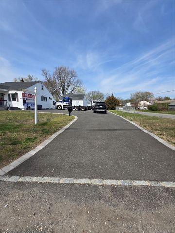 253 Peterson Street, Brentwood, NY 11717