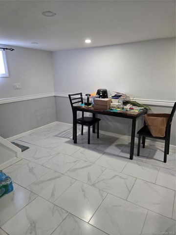 253 Peterson Street, Brentwood, NY 11717