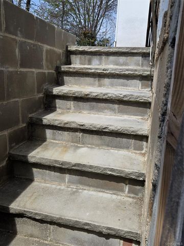 253 Peterson Street, Brentwood, NY 11717