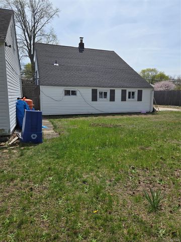 253 Peterson Street, Brentwood, NY 11717