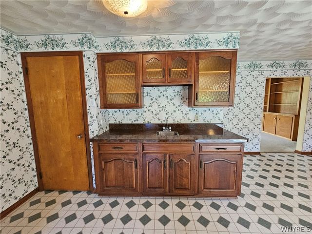 4596 Creek Road, Lewiston, NY 14092