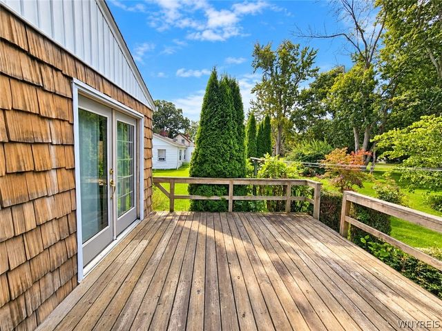 4596 Creek Road, Lewiston, NY 14092