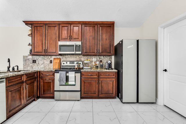 22625 Blue Fin Trail, Boca Raton, FL 33428