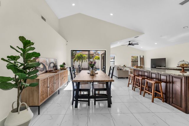 22625 Blue Fin Trail, Boca Raton, FL 33428
