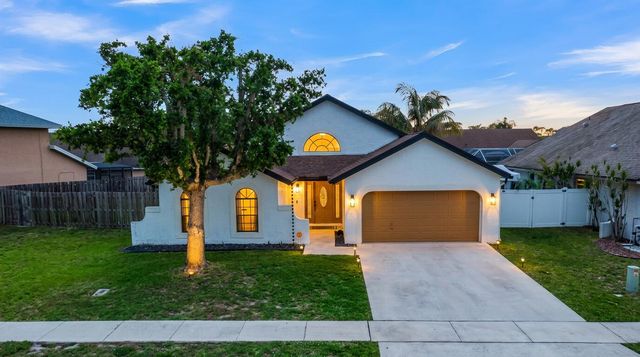 22625 Blue Fin Trail, Boca Raton, FL 33428