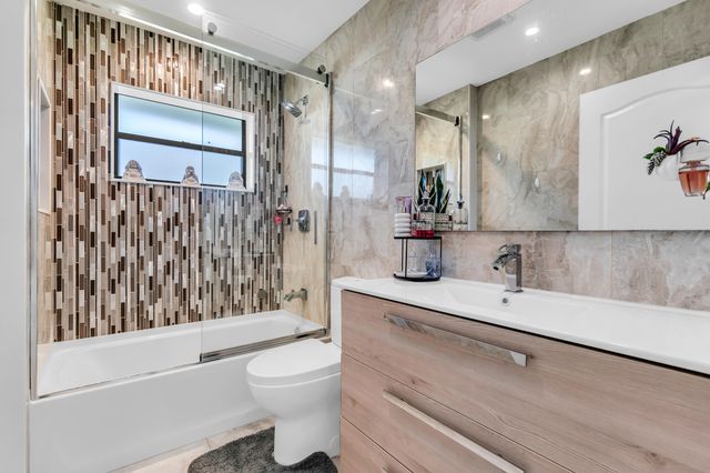22625 Blue Fin Trail, Boca Raton, FL 33428