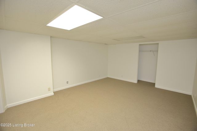 2628 Cedar Point Rd, La Grange, KY 40031