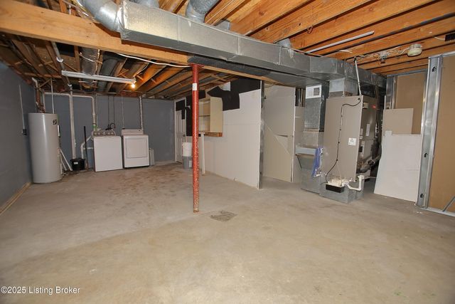 2628 Cedar Point Rd, La Grange, KY 40031