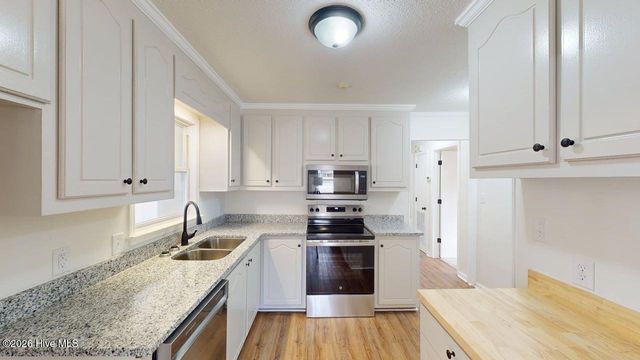 128 Moore Allen Street, Dudley, NC 28333