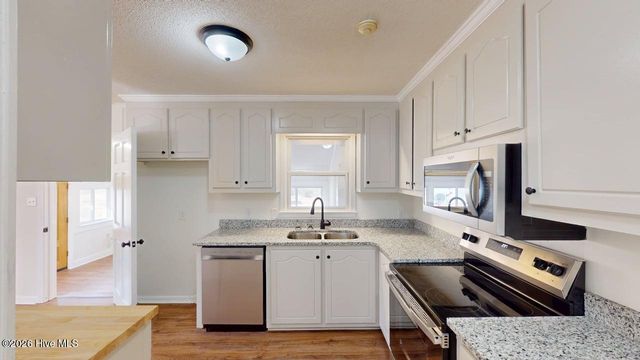 128 Moore Allen Street, Dudley, NC 28333