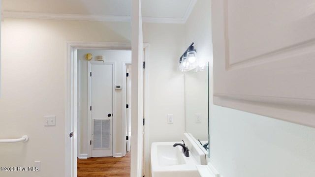 128 Moore Allen Street, Dudley, NC 28333