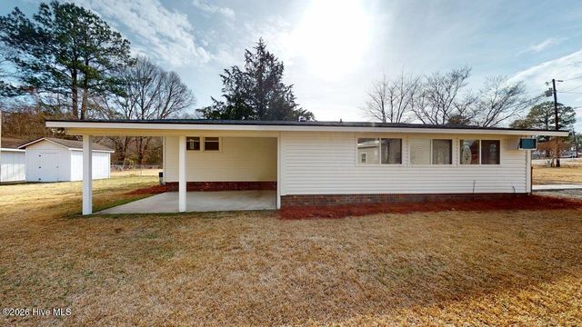 128 Moore Allen Street, Dudley, NC 28333