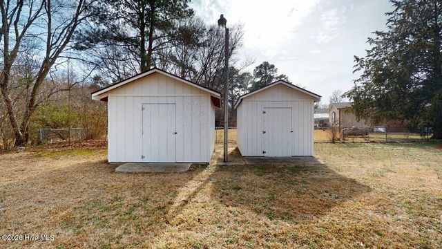 128 Moore Allen Street, Dudley, NC 28333